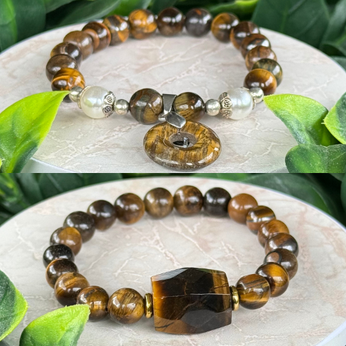 Deux Bracelets en Oeil de Tigre